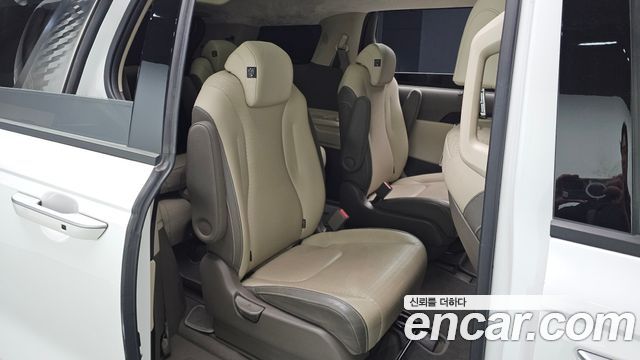 Kia Carnival (IV) Diesel 9-Seater Hi-Limousine(Special Vehicle) 2022 — фото 16