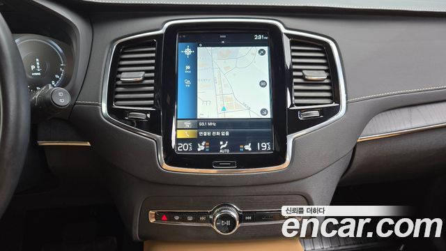 Volvo XC90 (II) T8 Inscription Hybird 2021 — фото 12