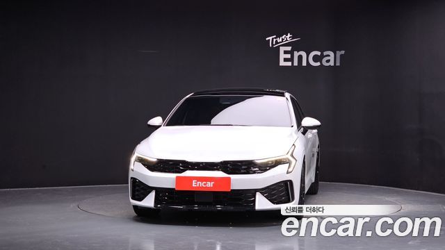 Kia K5 (III) 1.6 Turbo Signature 2024 — фото 3