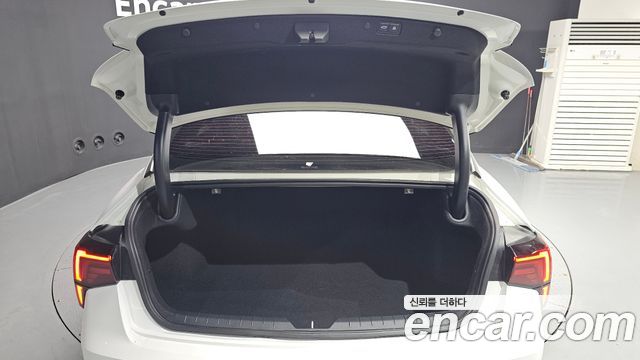 Kia K5 (III) 1.6 Turbo Signature 2024 — фото 20