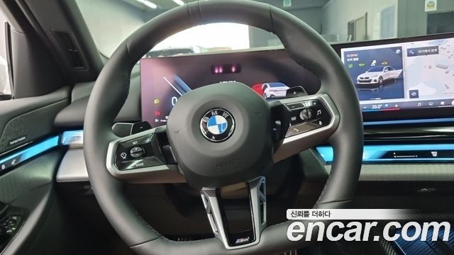 BMW 5 Series (G60) 530i xDrive M Sport 2025 — фото 12