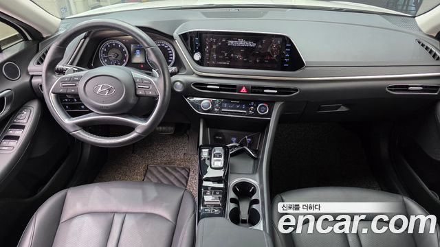 Hyundai Sonata (DN8) 2.0 Premium Family 2021 — фото 7