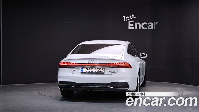Audi A7 (4K) 45 TDI Quattro Premium 2021 — фото 4