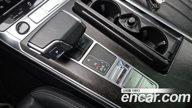 Audi A7 (4K) 45 TDI Quattro Premium 2021 — фото 9