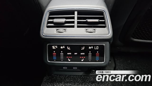 Audi A7 (4K) 45 TDI Quattro Premium 2021 — фото 17