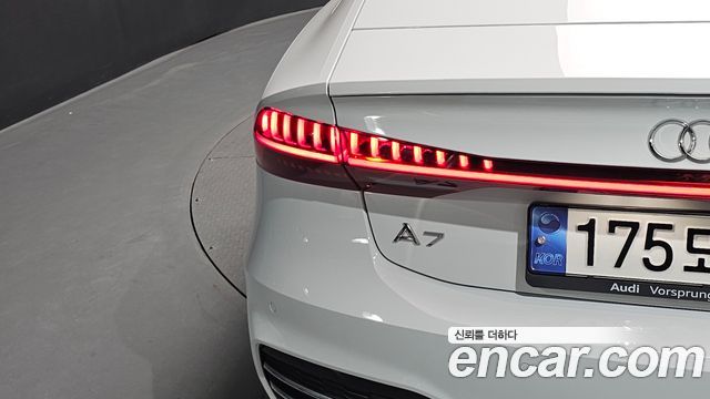Audi A7 (4K) 45 TDI Quattro Premium 2021 — фото 23
