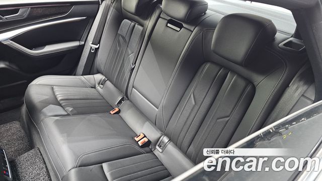 Audi A7 (4K) 45 TDI Quattro Premium 2021 — фото 28