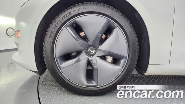 Tesla Model 3 Long Range AWD 2020 — фото 5