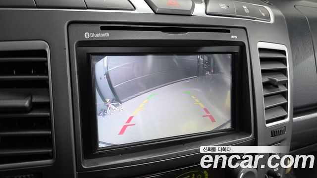 KG Mobility (SsangYong) Korando Turismo 4WD GT 9-seater 2015 — фото 15