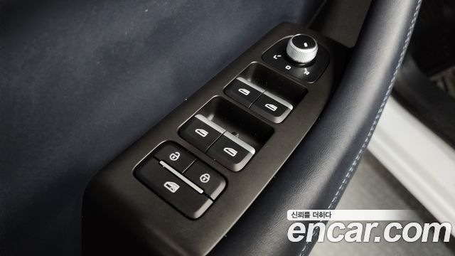 Renault Korea Grand Koleos 1.5 E-TECH Iconic 2WD 2025 — фото 28