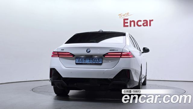 BMW i5 (G60) eDrive 40 M Sport 2025 — фото 4
