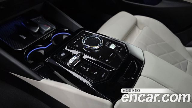 BMW i5 (G60) eDrive 40 M Sport 2025 — фото 9