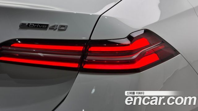 BMW i5 (G60) eDrive 40 M Sport 2025 — фото 23