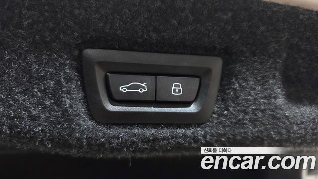 BMW i5 (G60) eDrive 40 M Sport 2025 — фото 37