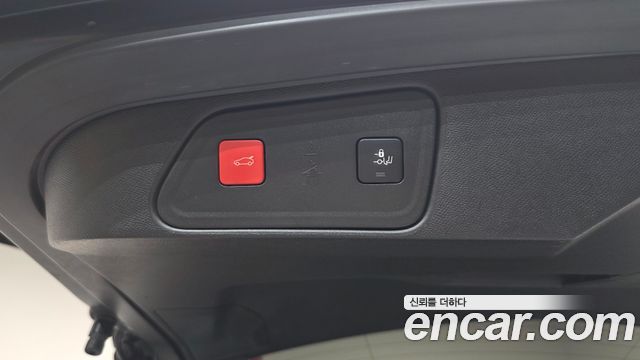 Peugeot 3008 (II) 1.5 BlueHDi GT Pack 2023 — фото 45