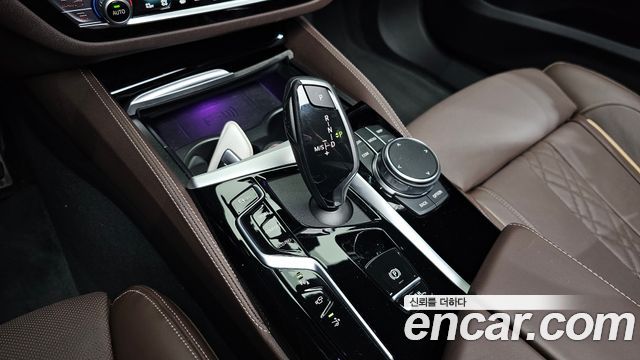 BMW 6 Series GT (G32) 630i xDrive M Sport 2024 — фото 9