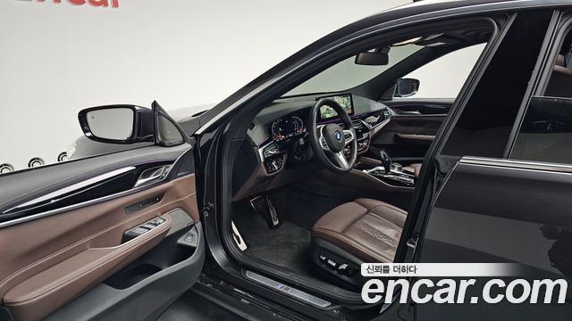 BMW 6 Series GT (G32) 630i xDrive M Sport 2024 — фото 10