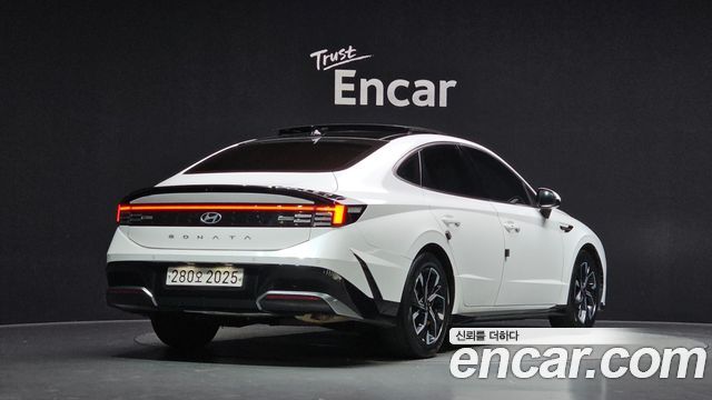 Hyundai Sonata The Edge (DN8) 2.0 Exclusive 2024 — фото 2