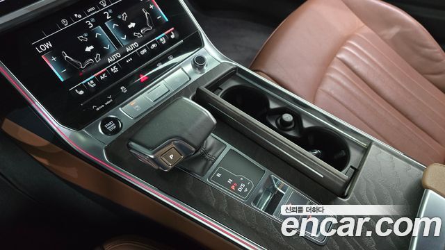 Audi A6 (C8) 40 TDI Quattro Premium 2023 — фото 9