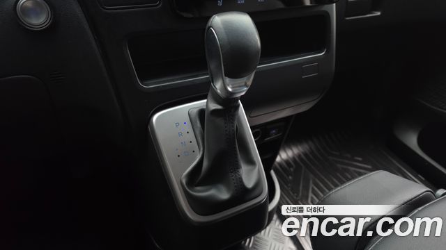 Hyundai Staria Cargo 3-Seater Modern 2025 — фото 9