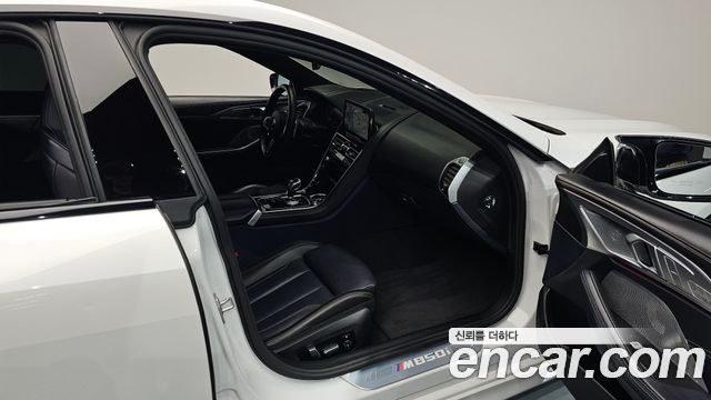 BMW 8 Series (G15) M850i xDrive Gran Coupe 2023 — фото 11