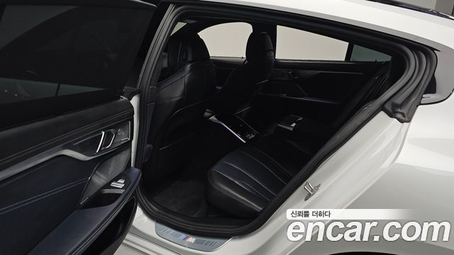 BMW 8 Series (G15) M850i xDrive Gran Coupe 2023 — фото 26