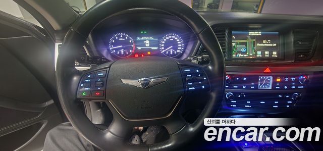 Genesis G80 3.3 GDI AWD Luxury 2017 — фото 7