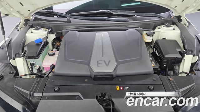 Kia EV6 Long Range GT Line 2022 — фото 6
