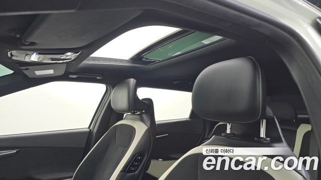 Kia EV6 Long Range GT Line 2022 — фото 16