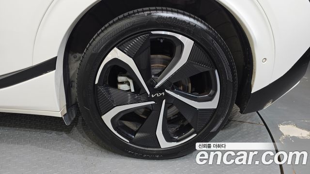 Kia EV6 Long Range GT Line 2022 — фото 21