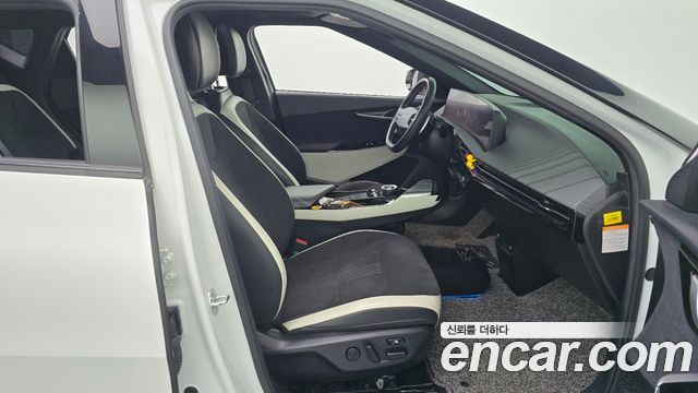 Kia EV6 Long Range GT Line 2022 — фото 26