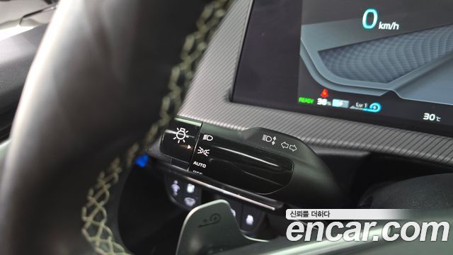 Kia EV6 Long Range GT Line 2022 — фото 36