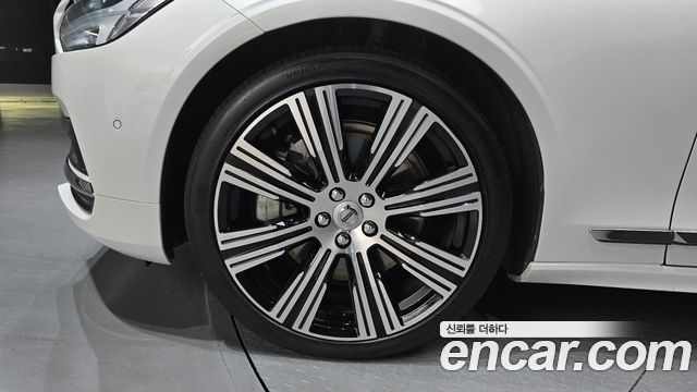 Volvo S90 B6 AWD Ultimate Bright 2023 — фото 5