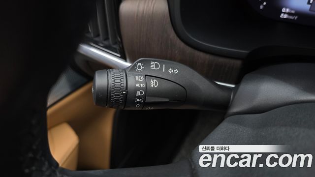 Volvo S90 B6 AWD Ultimate Bright 2023 — фото 28