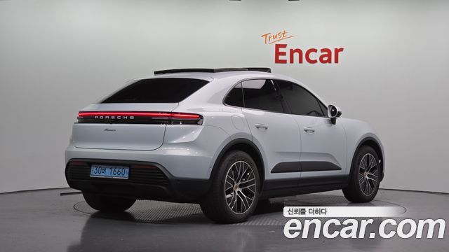 Porsche Macan EV Base 2025 — фото 2