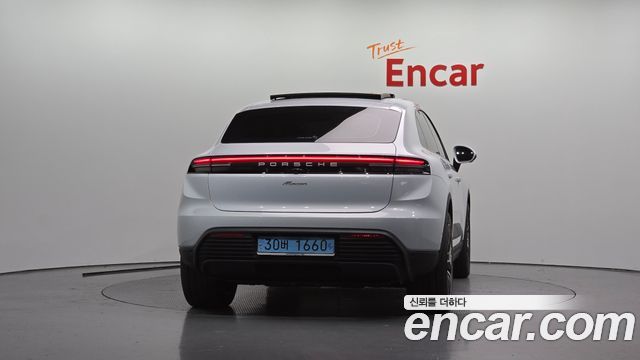 Porsche Macan EV Base 2025 — фото 4