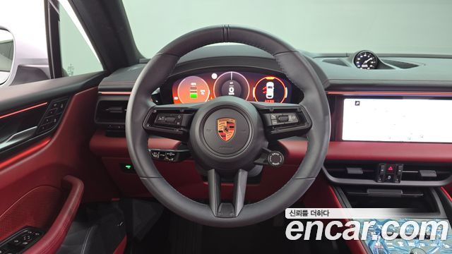 Porsche Macan EV Base 2025 — фото 13