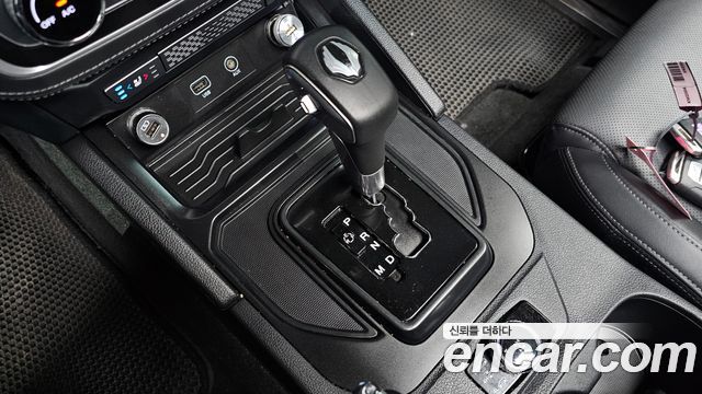 KG Mobility (SsangYong) Rexton Sports Diesel 2.2 4WD Prestige Special 2020 — фото 9
