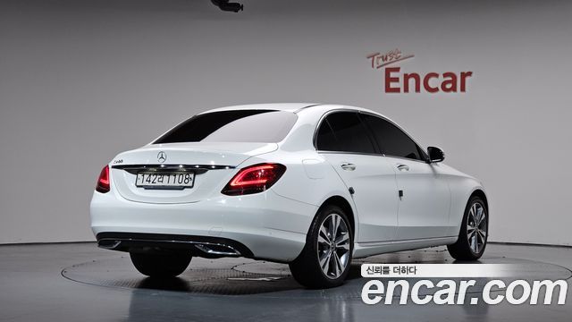 Mercedes-Benz C-Class (W205) C200 Avantgarde 2020 — фото 2