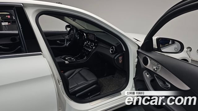 Mercedes-Benz C-Class (W205) C200 Avantgarde 2020 — фото 11