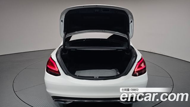 Mercedes-Benz C-Class (W205) C200 Avantgarde 2020 — фото 20