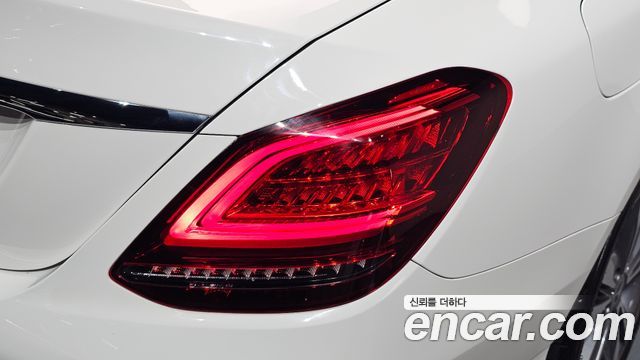 Mercedes-Benz C-Class (W205) C200 Avantgarde 2020 — фото 23