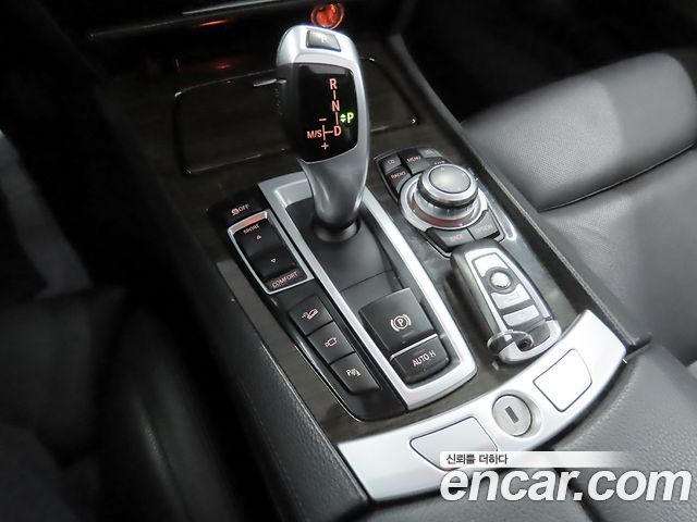 BMW 7 Series (F01) 750Li xDrive 2012 — фото 9