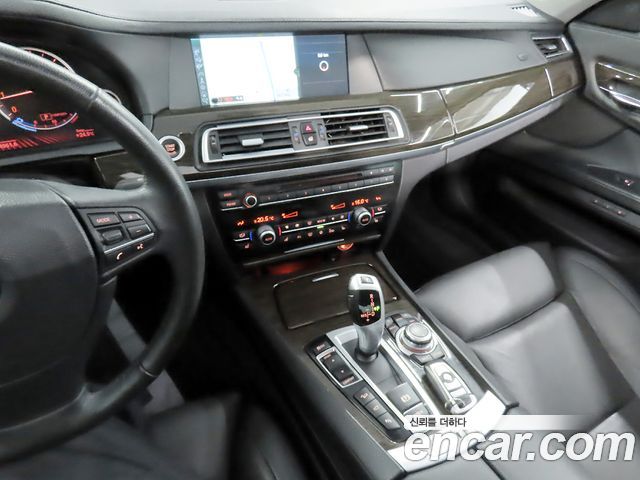 BMW 7 Series (F01) 750Li xDrive 2012 — фото 20