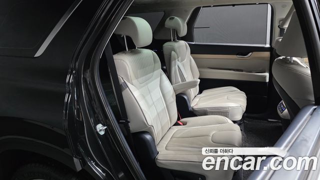 Hyundai Palisade Diesel 2.2 2WD Prestige 2023 — фото 12