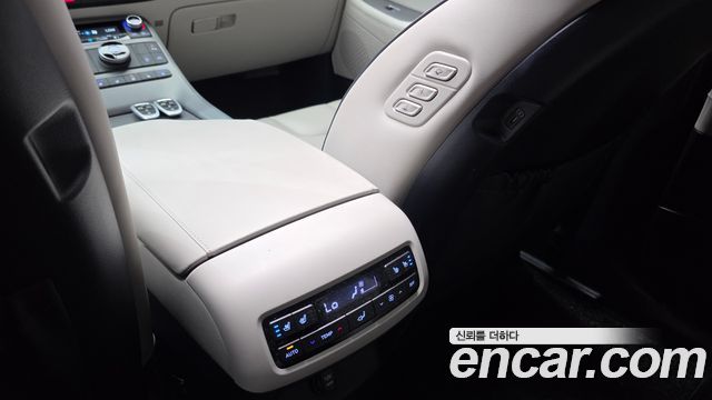 Hyundai Palisade Diesel 2.2 2WD Prestige 2023 — фото 18