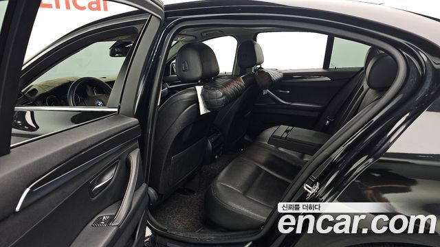 BMW 5 Series (F10) 520d xDrive 2015 — фото 12
