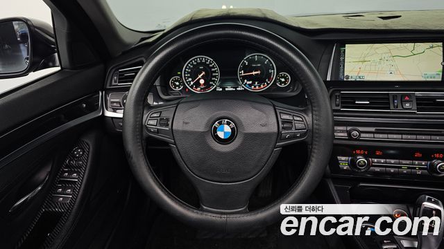 BMW 5 Series (F10) 520d xDrive 2015 — фото 13