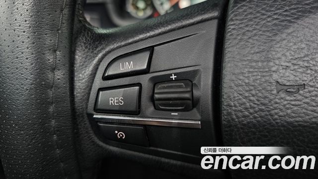 BMW 5 Series (F10) 520d xDrive 2015 — фото 17