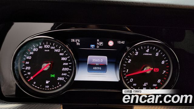 Mercedes-Benz E-Class (W213) E250 Avantgarde 2020 — фото 8